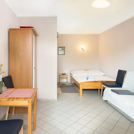 Gosciniec U Sary Casa de Férias Jastrzębia Góra