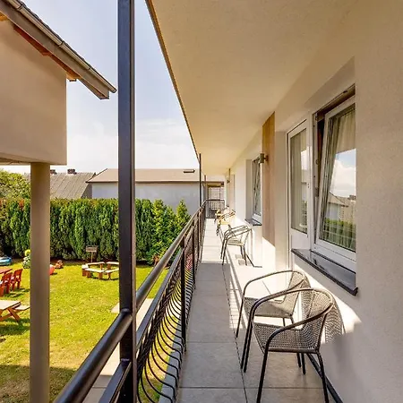 Gosciniec U Sary بيت للعطل *