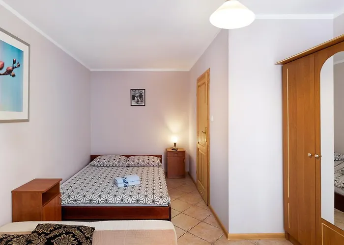 Gosciniec U Sary Hébergement de vacances *