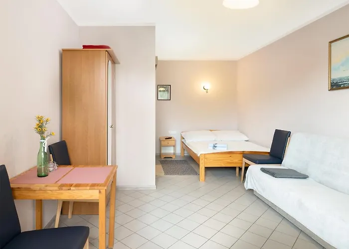 Gosciniec U Sary Hébergement de vacances Jastrzębia Góra