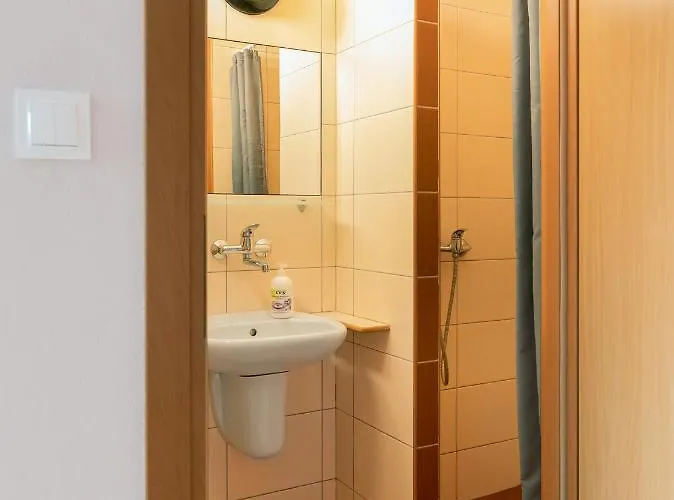 Gosciniec U Sary Hébergement de vacances *