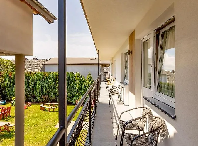 Gosciniec U Sary Hébergement de vacances *